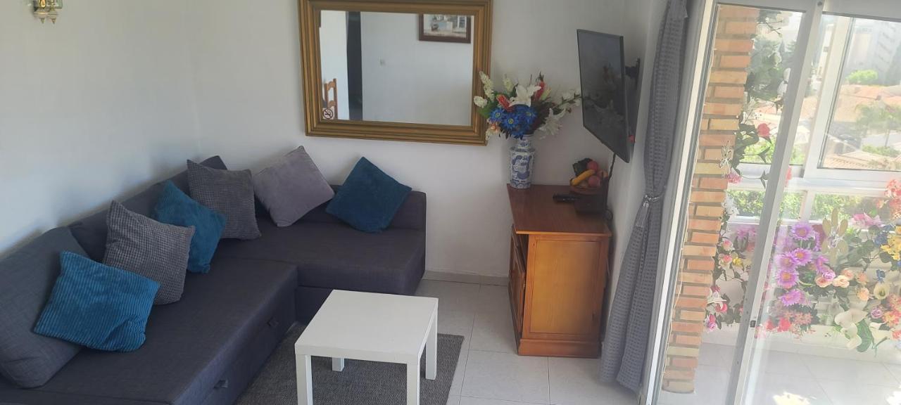 Acuario Shared Flat Piso Compartido Est Partage الشقة مشتركة Daire Benalmádena Dış mekan fotoğraf